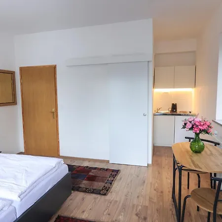 Katrca Bezigrad Lägenhet *