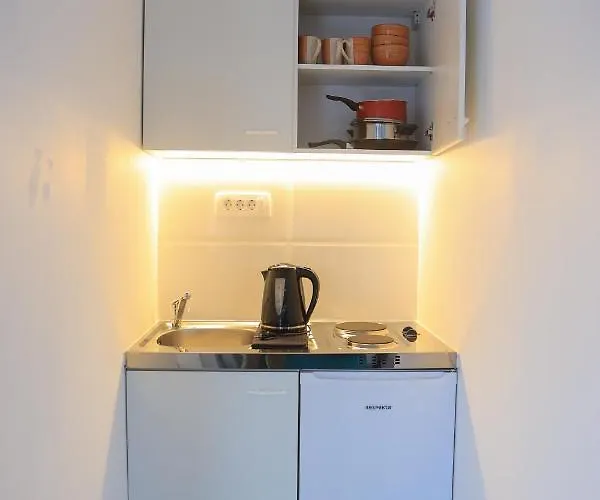 Katrca Bezigrad Apartman *