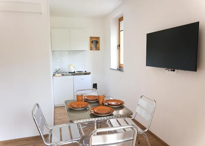 Katrca Bezigrad Apartman *