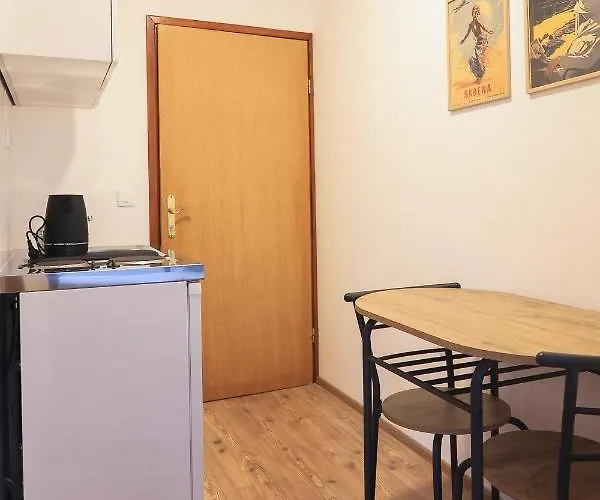 Katrca Bezigrad Lubiana